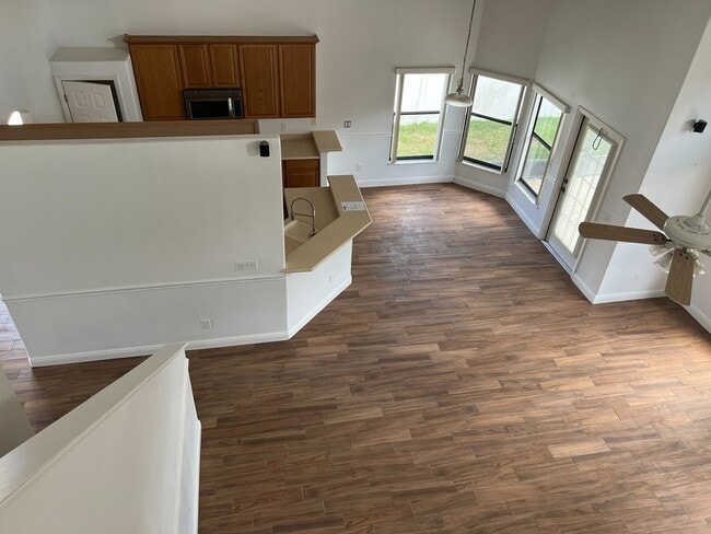 Photo - Dr Phillips area 3 bedroom 2.5  Bath Home With Bonus room