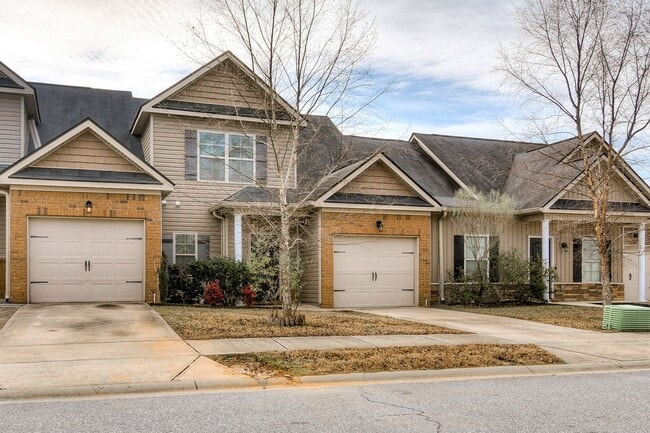 Photo - 3 Bedroom 2.5 Bath Townhouse