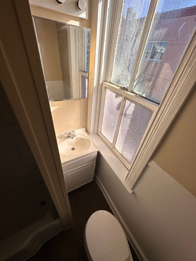 Photo - 121 N State St Unit 2