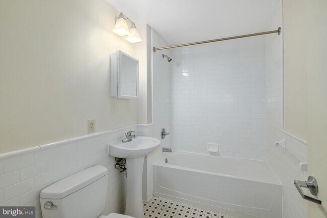 Photo - 412 S 13th St Unidad 107