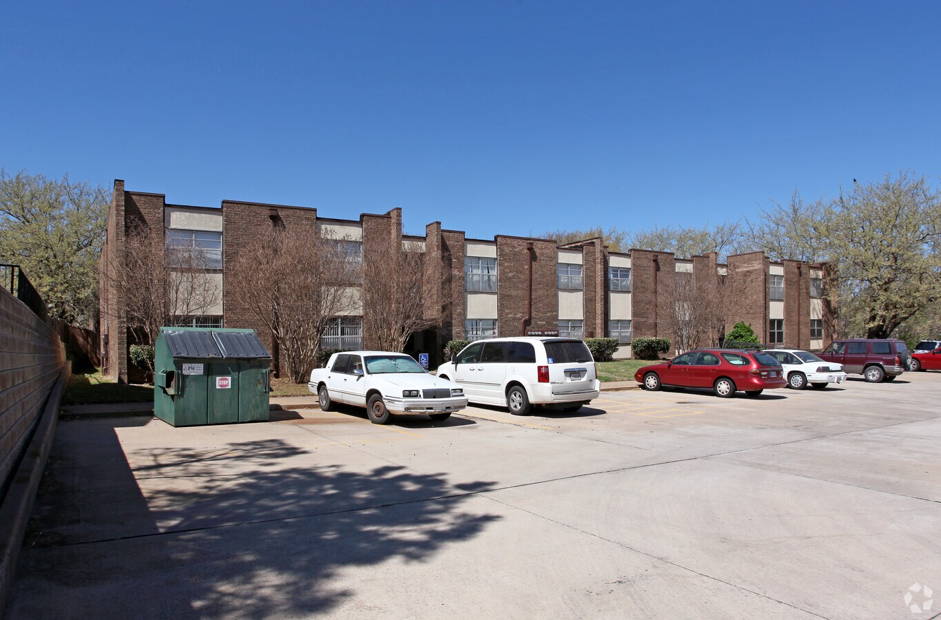 Photo - College View Apartments