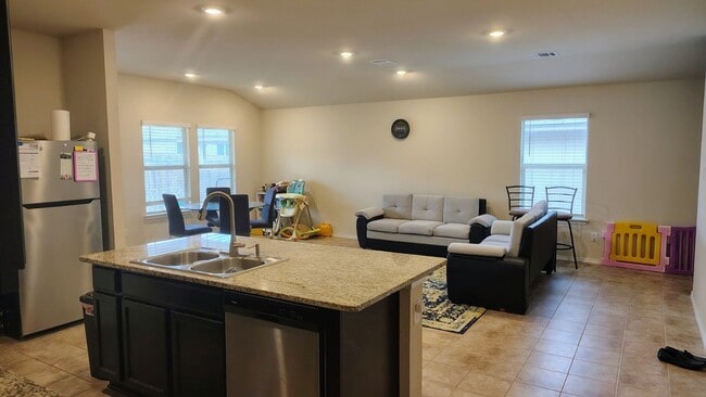 Photo - 9609 Falme Ln