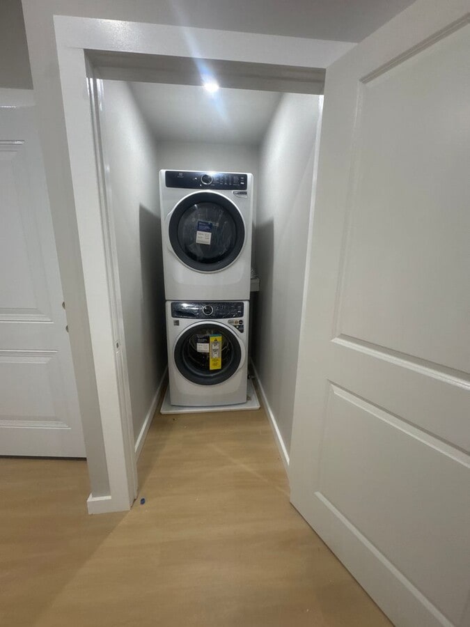 Photo - 541 Clinton Ave Unidad 2