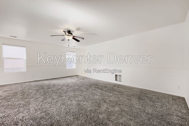 Photo - 10968 York St