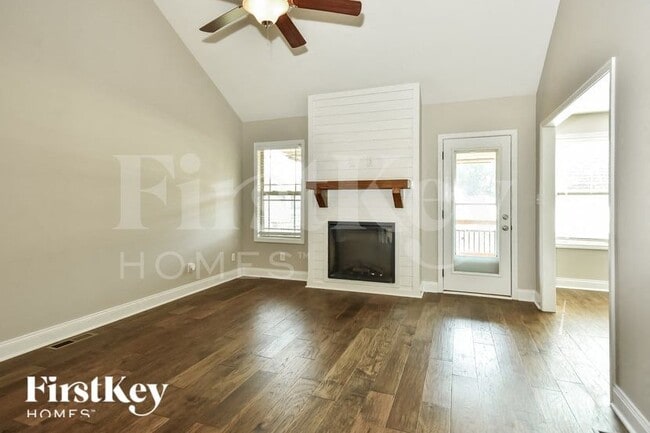 Photo - 1337 Harmon Ln