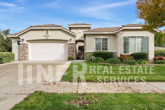 Building Photo - 6025 CreekBerry Wy