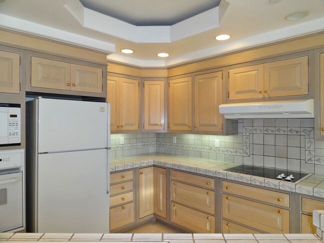 144 S Third St Unit S. 3rd St 144-403