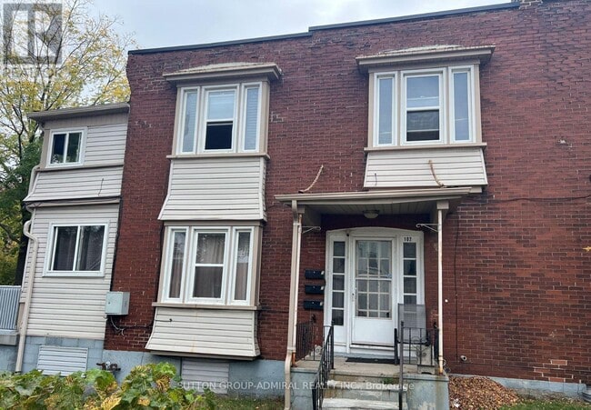 Photo - 102 Thirty Ninth St