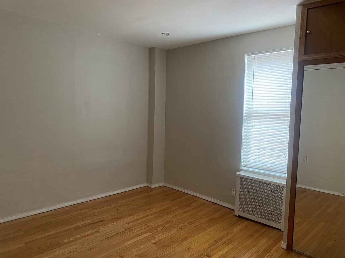 Bedroom - 1459 Arnow Ave Unit #1