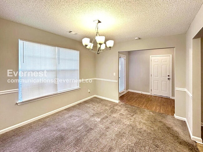 Photo - 6826 Derby Ave