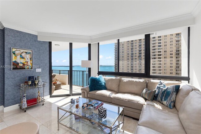 Photo - 520 Brickell Key Dr Unidad A1207