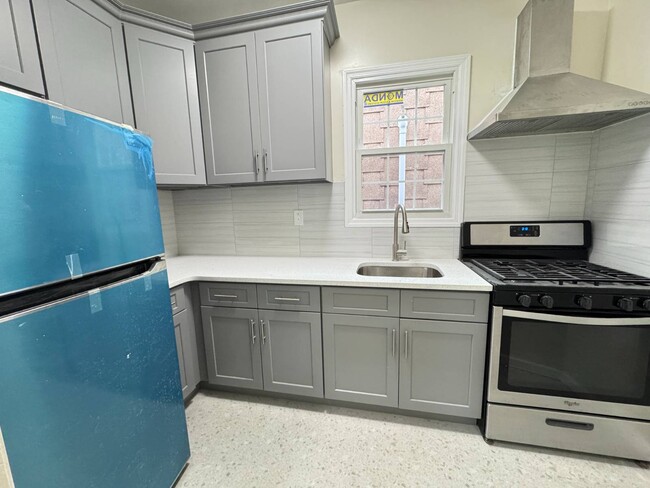 Photo - 250 E 207th St Apartment Unit 2B