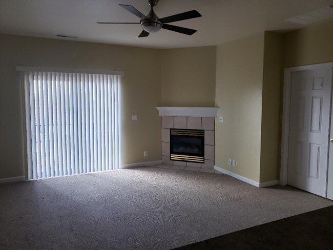 Building Photo - Synder Avenue Townhomes