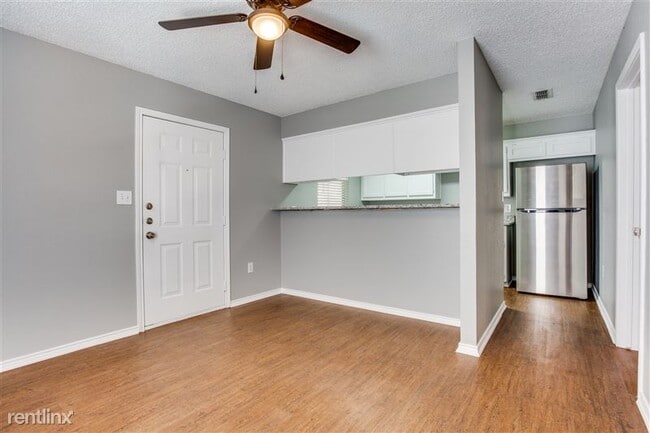 Photo - Austin Place