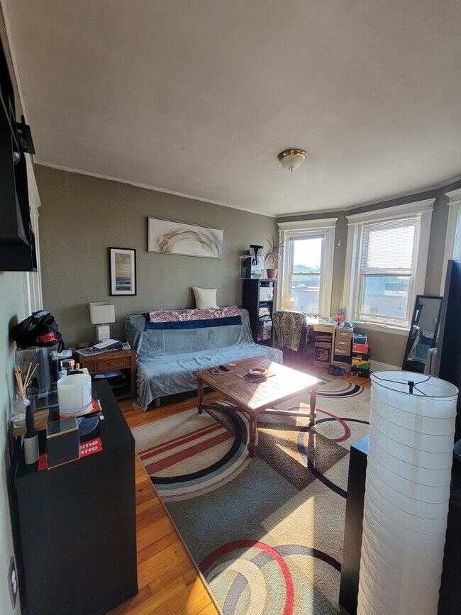 Photo - 1633 Commonwealth Ave Unit 17