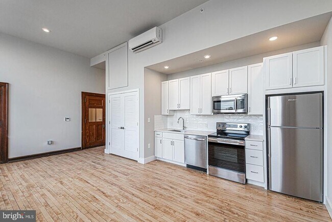 Photo - 1300 S 19th St Apartment Unit 300