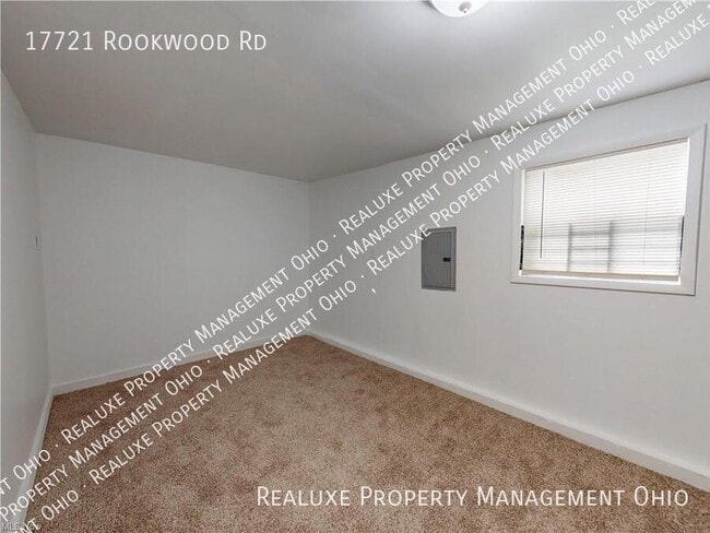 Photo - 17721 Rookwood Rd