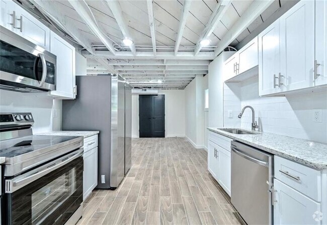 Building Photo - 2218 Belvedere Ave SW Rental