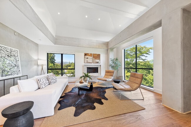 Photo - Parkview Apartments