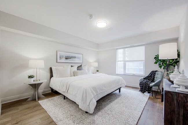 Photo - The Shipman Apartments II