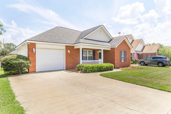 Photo - 104 Cello Ln