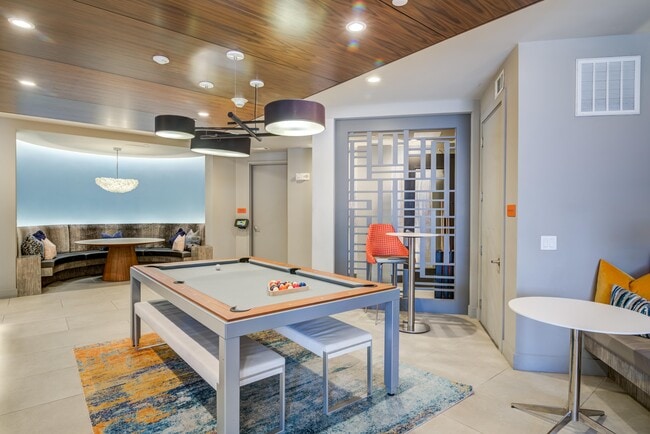 Photo - 5 Points Northshore