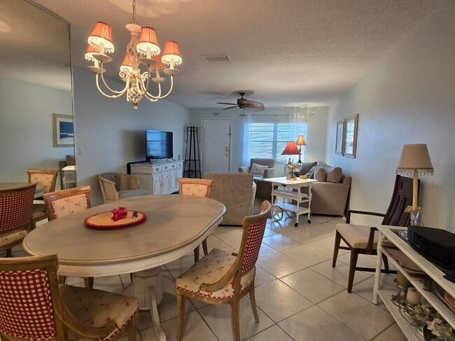 Photo - 2960 59th St S