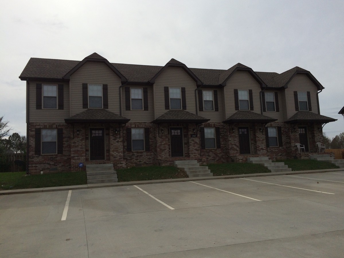 Spring Water - Spring Water Apartments