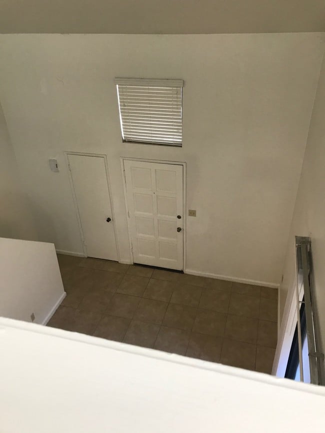 Photo - Laurelwood Oaks