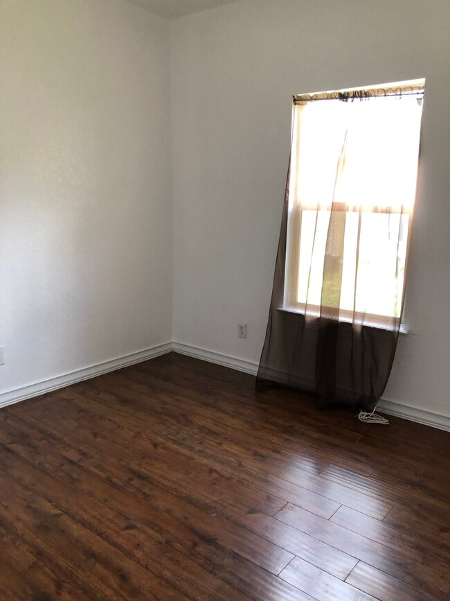 Photo - 1808 San Angelo Blvd