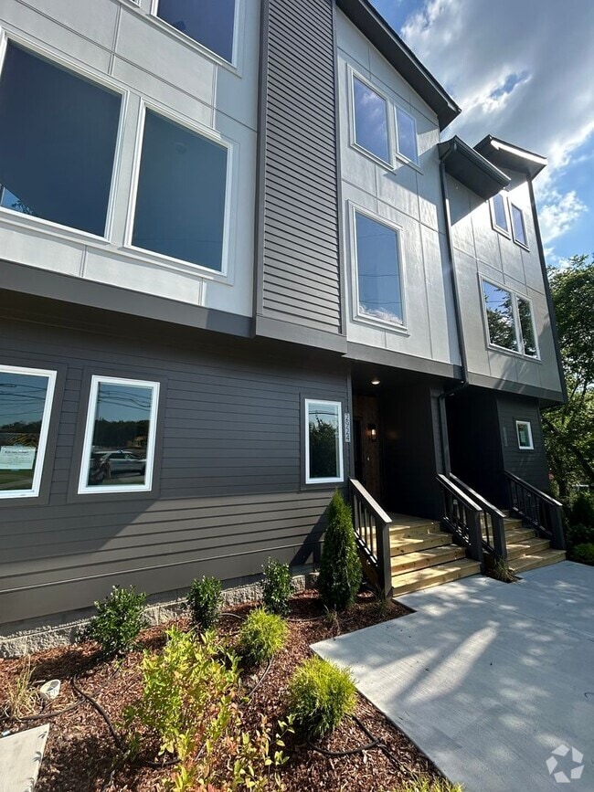Building Photo - **Coming Soon!** Amazing New Construction ... Rental