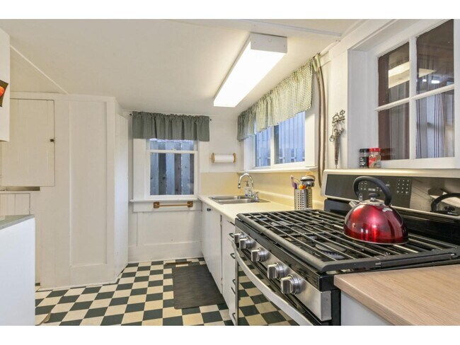 Photo - 3042 O'Hara Ln
