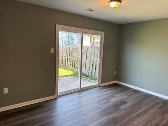 Photo - Renovated 2 Bedroom Townhouse East Henrico...