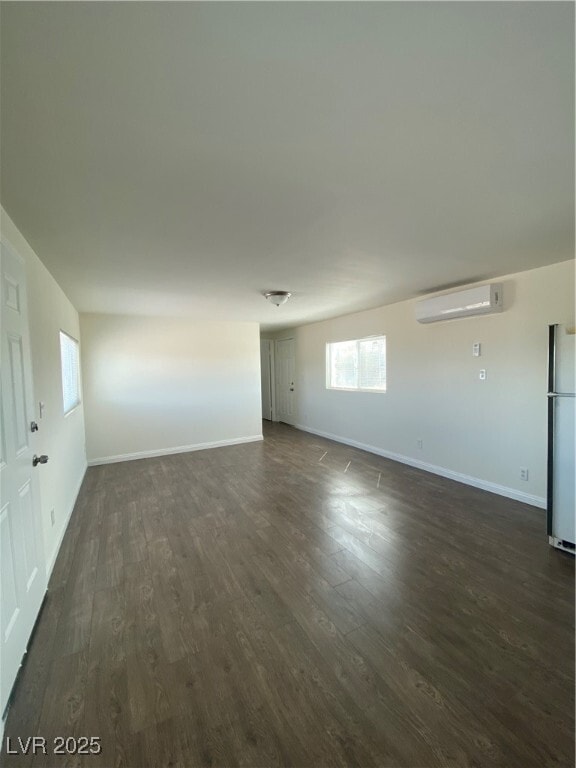 Photo - 1470 Michael Dr