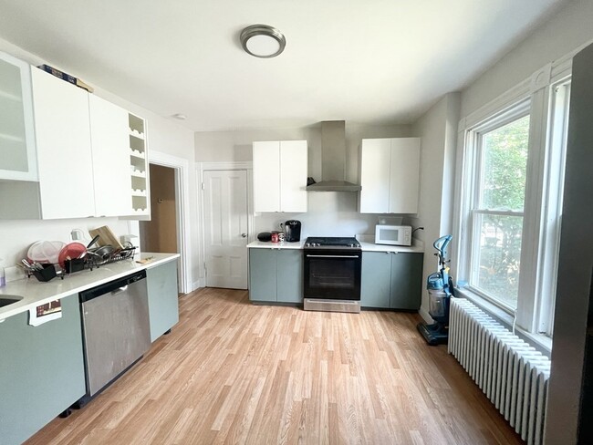 Photo - 158 Boston St Condo Unit 1