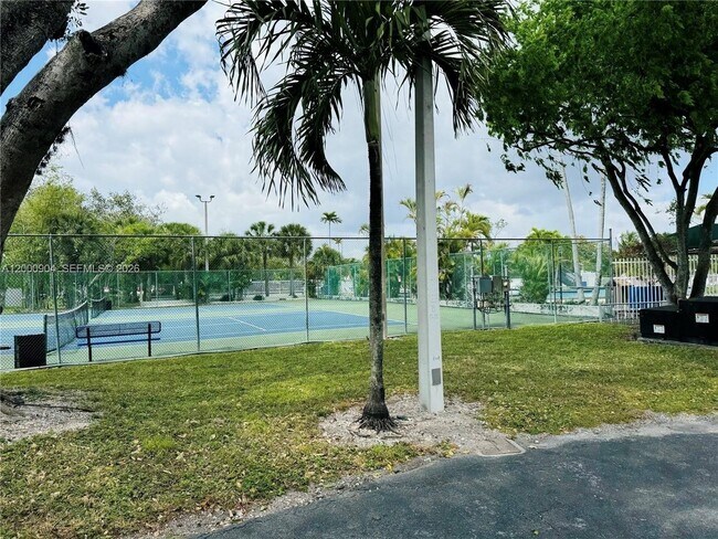 Photo - 6970 SW 110th Pl