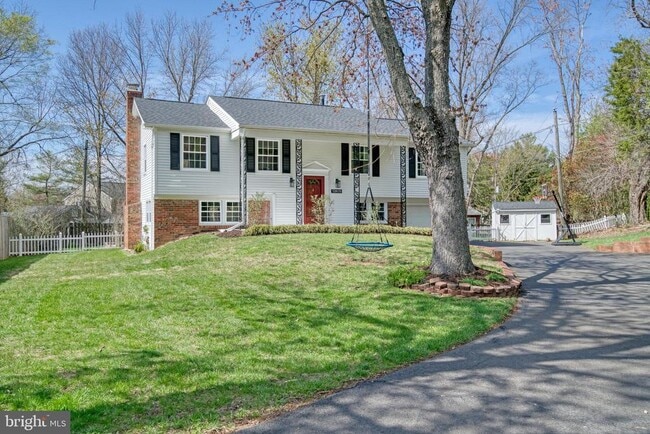 Photo - 12805 Point Pleasant Dr