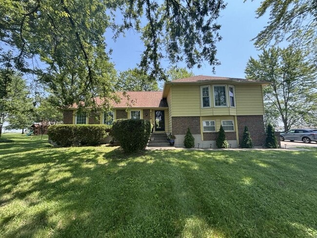 Building Photo - 4309 S Buckner Tarsney Rd Rental