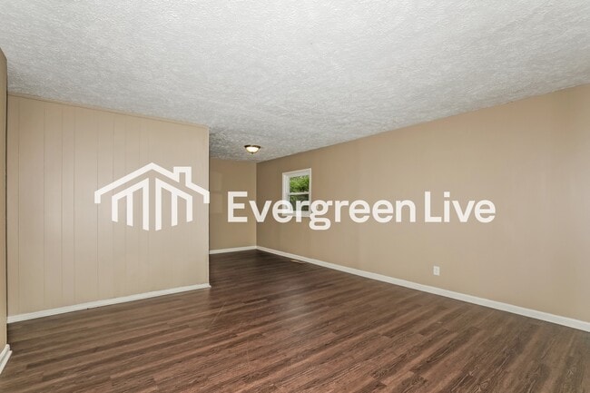 Photo - 3202 Donald Ave