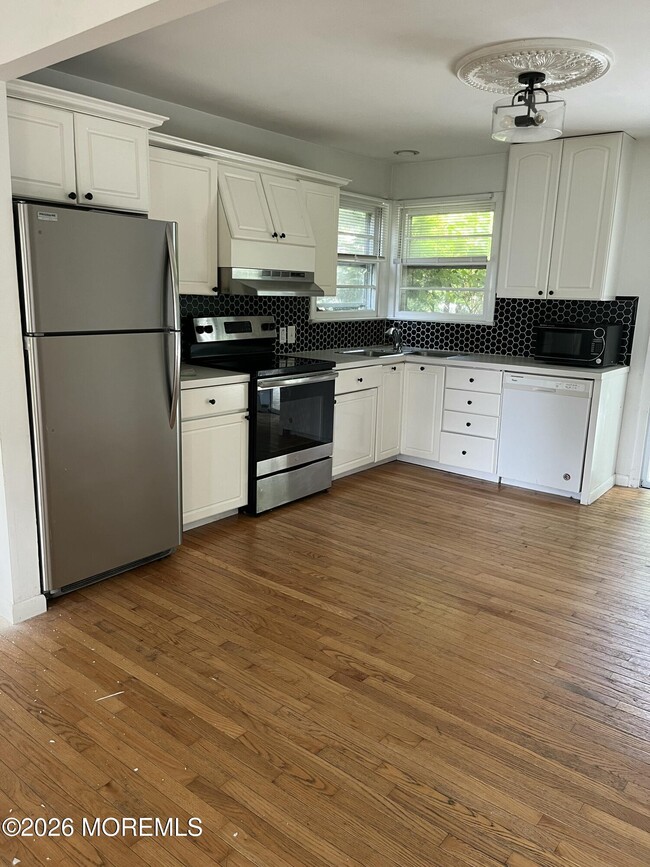 Photo - 507 Staffa St