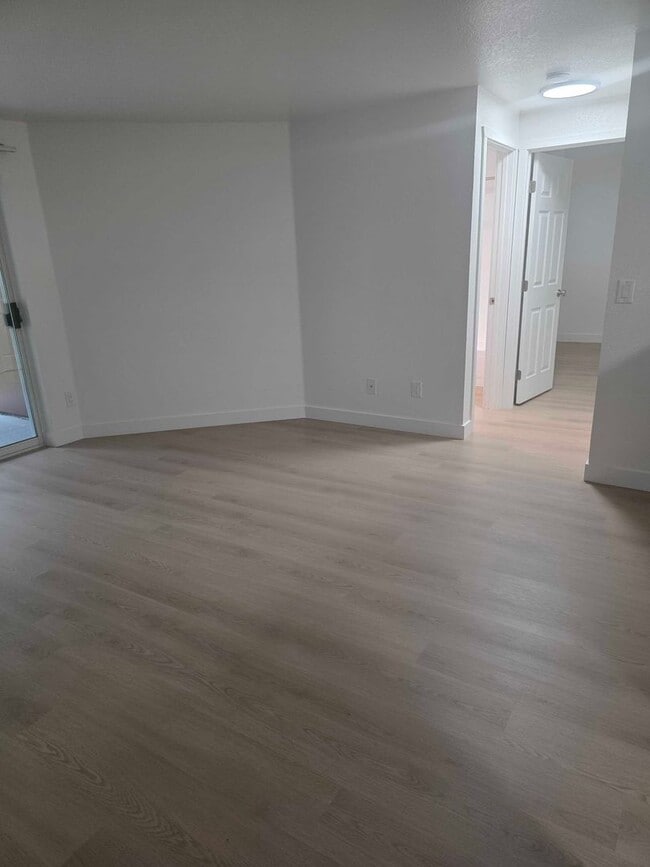 Wellington Place Apartments