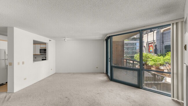 Photo - 480 N McClurg Ct Unit 412