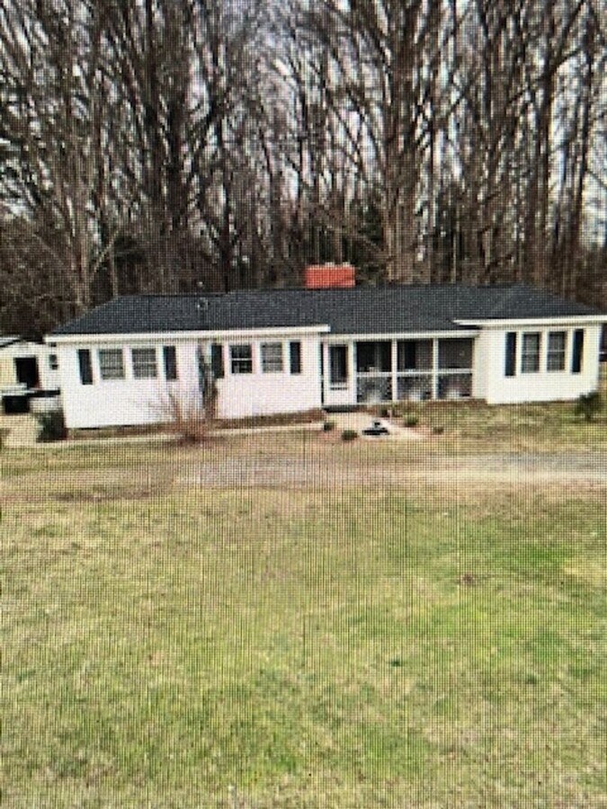 Furnished 2 Bedroom/1 Bath House available for rent! - Furnished 2 Bedroom/1 Bath House available for rent!