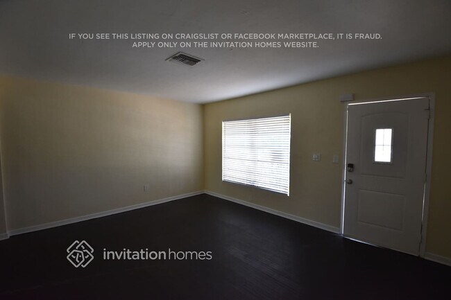 Photo - 245 NW 124th St