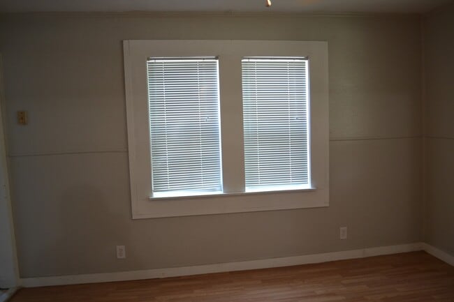 Photo - 1301 Bernard St Unit 1301 Bernard St.