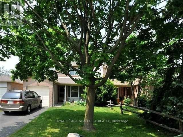 Photo - 3140 Keynes Crescent