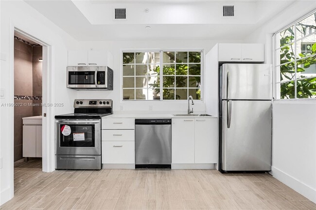 Photo - 1519 Pennsylvania Ave Unidad 9