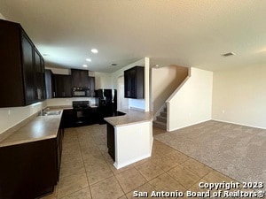 Photo - 7422 Primrose Post