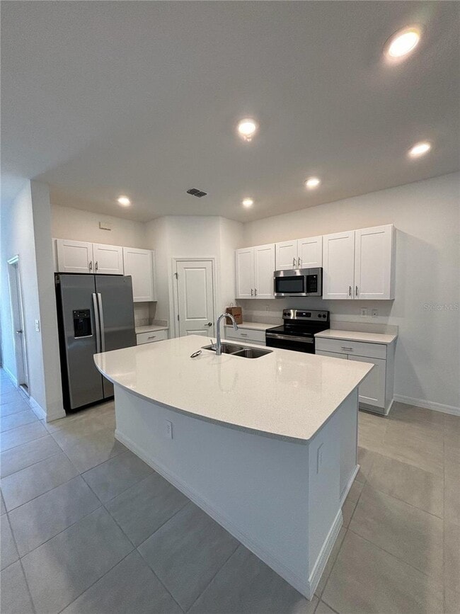 Photo - 2236 Portrait St