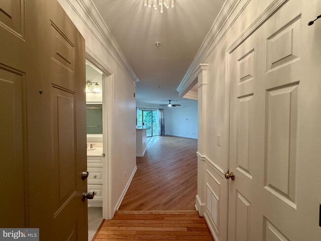 Photo - 12481 Hayes Ct Unidad 204